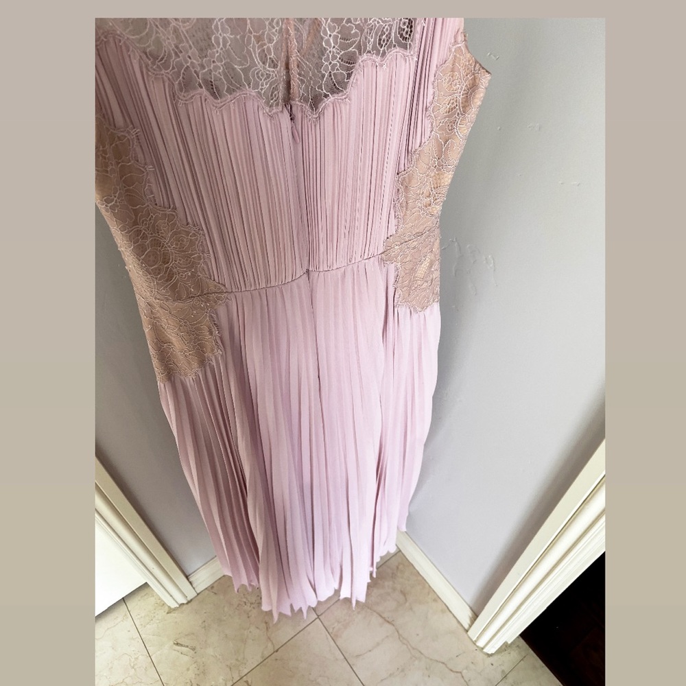 NEW BCBG MAXAZRIA LAVENDER ANGELEA PLEATED HIGH LOW DRESS - Picture 4 of 15